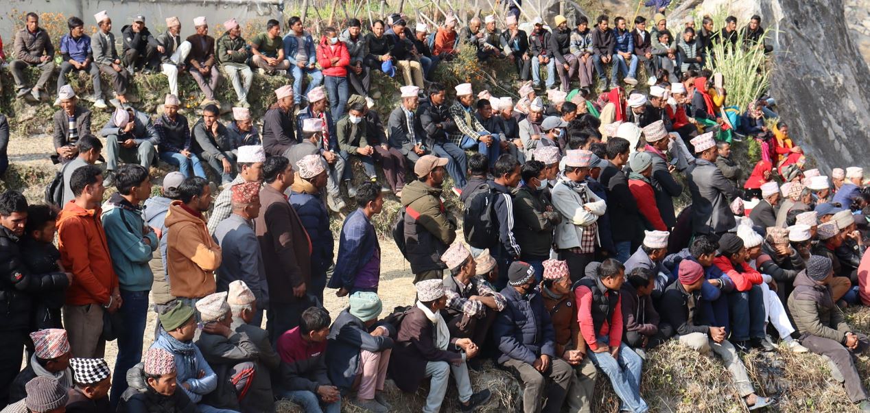 ‘विकाससँगै रोजगारी दिनेलाई मतदान गर्छौँ’ 